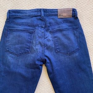New, PAIGE jeans. 29 Stretch Lennox fit. Gorgeous